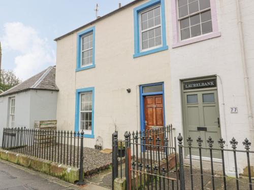 Gatehouse-of-Fleet House | 79 Laurel Bank