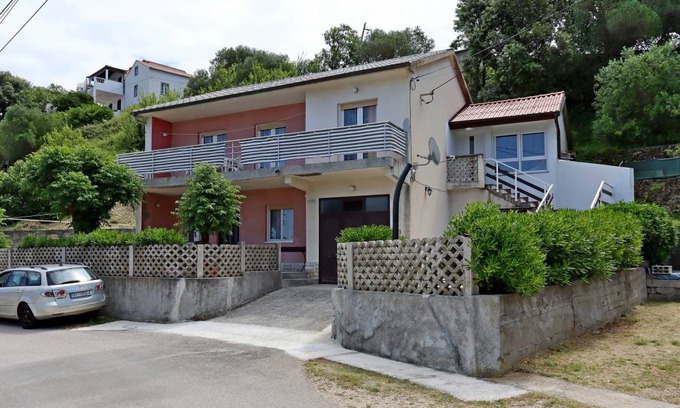 Rab Town Apartment | 79 m² Apartment ∙ 4 bedrooms ∙ 8 guests