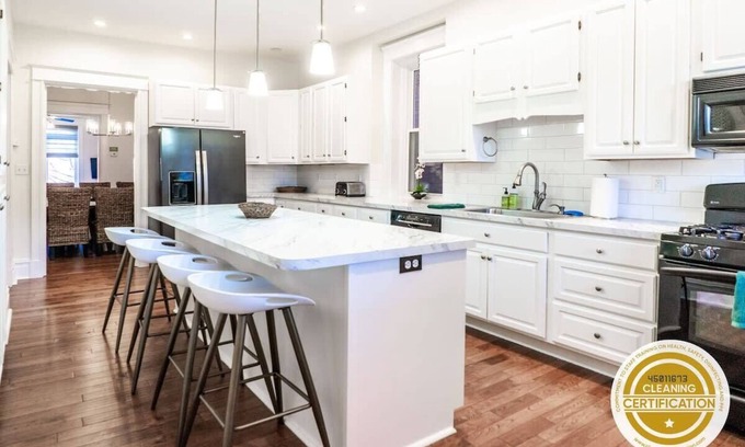 Tower Grove South House | 7BR Luxury Living | 1st Floor Primary/ABODEbucks
