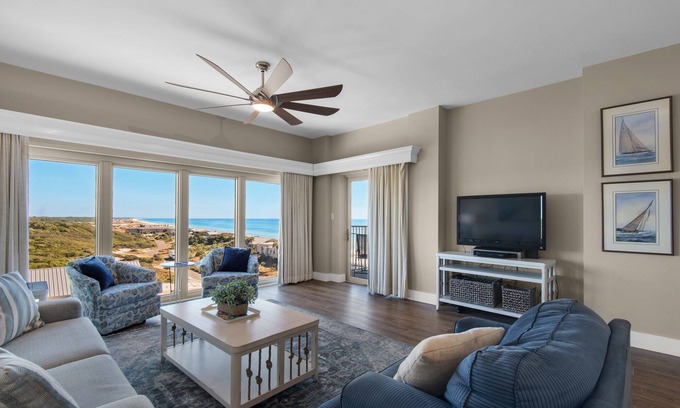 Sandestin Condo | 7TH FLOOR CONDO WITH AMAZING VIEWS!