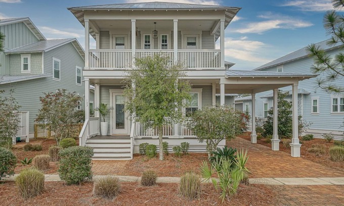 Santa Rosa Beach House | "7th Inning Stretch" NatureWalk at 30a with Bocce Court, Golf Cart and Bikes