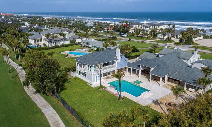 Ponte Vedra Beach House | 8,190sqft estate on 3rdhole of PV Inn & Club across from ocean.