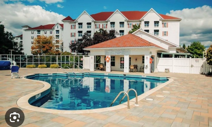 Hershey Apartment | 8/25-8/29 The Suites at Hersey 2 Bed 2 Bath Hotel Suite Full Kit Lndry Sleeps 8