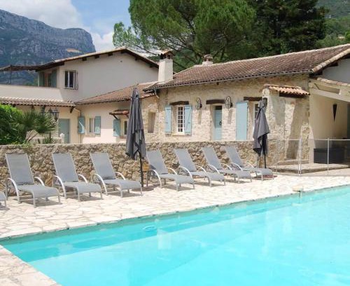 Le Bar-sur-Loup Villa | 8 Bedroom Villa with Pool and River by Riviera Secrets