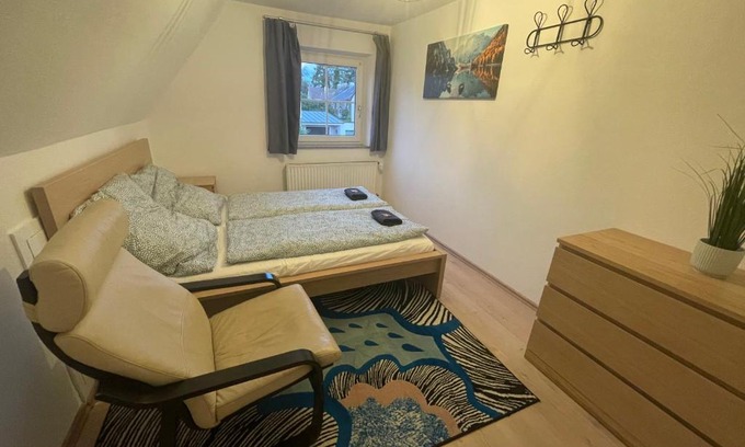 Memmingen Apartment | #8 Doppelzimmer mit Gemeinschaftsbad
