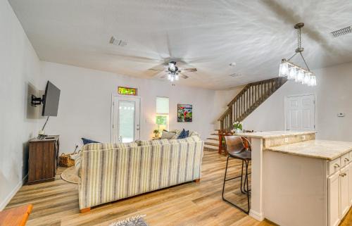 Silver Springs House | 8 Mi to Ocala Quiet Silver Springs Home with Grill!