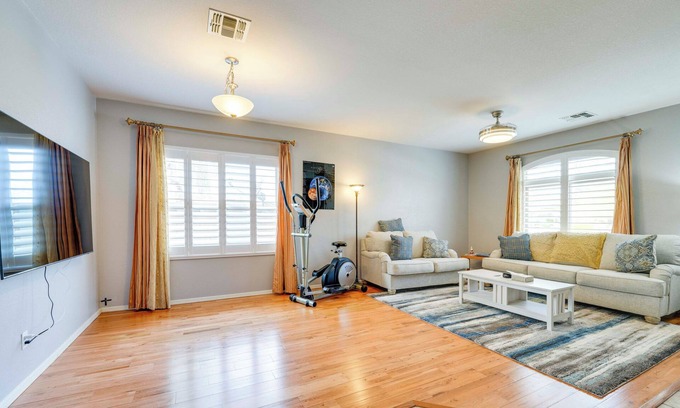 Westwing Mountain House | 8 Mi to Sports Complex: Peoria Home w/Hot Tub!