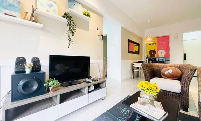 Bukit Jalil Apartment | 8 pax Homestay near Axiata Arena & Pavilion 2