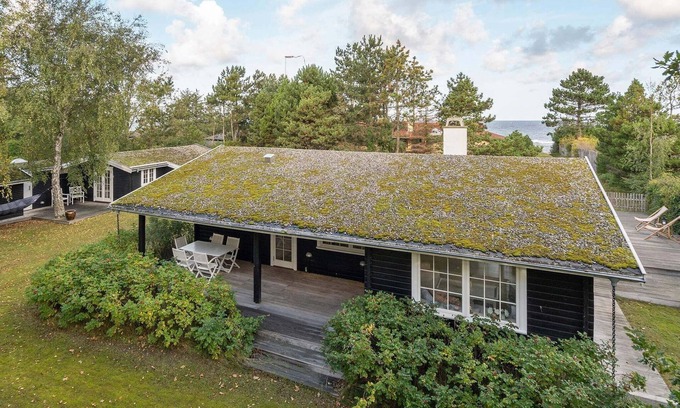 Smidstrup Strand House | 8 person holiday home in Gilleleje
