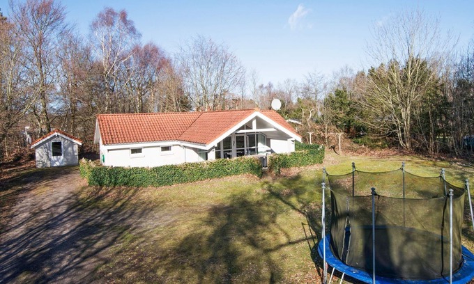 Fjellerup House | 8 person holiday home in Glesborg