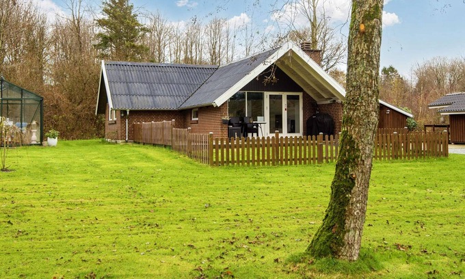 Arrild Ferieby House | 8 person holiday home in Toftlund