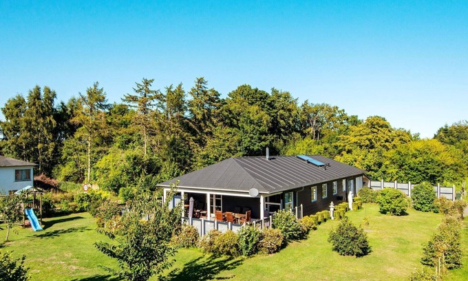 Udbyhøj House | 8 person holiday home in Ørsted