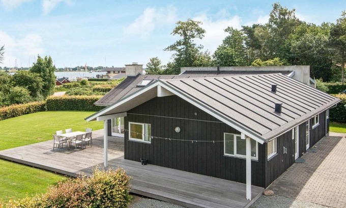 Boeslum House | 8 person holiday home in Juelsminde-By Traum