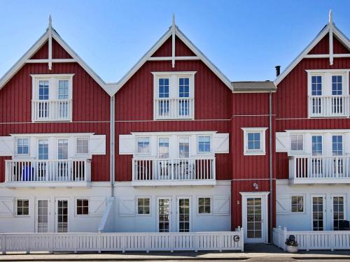 Bagenkop Apartment | 8 person holiday home in Bagenkop-By Traum