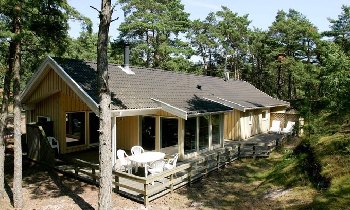 Spidsegard House | 8 person holiday home in Nexø-By Traum