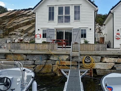 Bomlo House | 8 person holiday home in Urangsvåg-By Traum