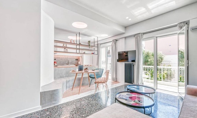 Petralona Apartment | 80 m² Apartment ∙ 2 bedrooms ∙ 4 guests