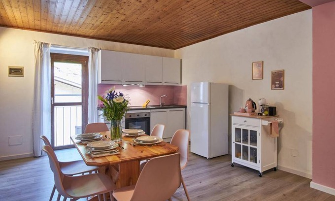 Claino Con Osteno Apartment | 80 m² Apartment ∙ 2 bedrooms ∙ 6 guests