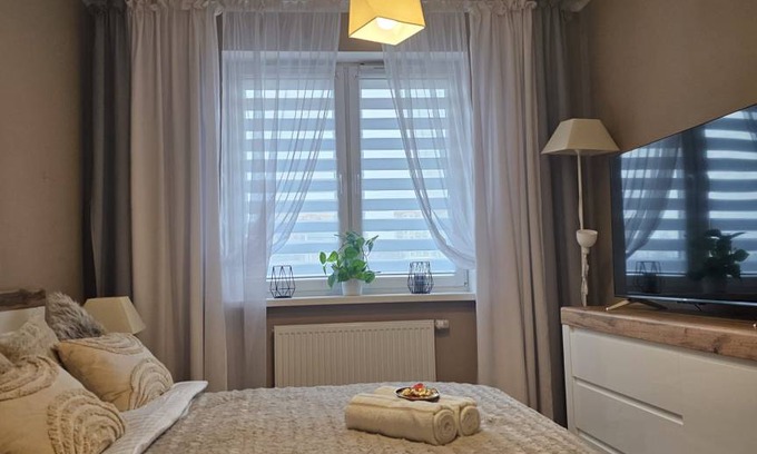 Zyrardow Apartment | 80 m² Apartment ∙ 2 bedrooms ∙ 6 guests