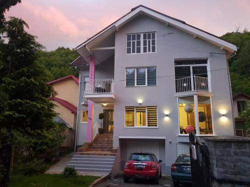 Baia Mare Apartment | 80 m² Apartment ∙ 2 bedrooms ∙ 6 guests