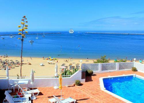 Ferragudo Apartment | 80 m² Apartment ∙ 3 bedrooms ∙ 6 guests