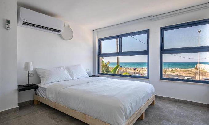 Haifa Apartment | 80 m² Apartment ∙ 5 bedrooms ∙ 10 guests