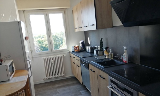 Mondeville Apartment | 80 m2 apartment for 4 to 6 people, 5 minutes from Caen and 15 from the beach.
