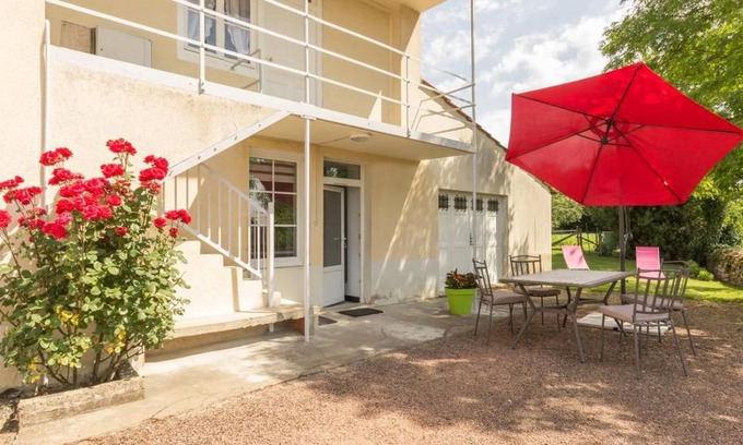 Aubigny-la-Ronce Cottage | 80 m² Cabin ∙ 2 bedrooms ∙ 5 guests