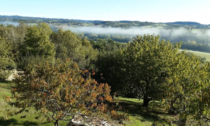Curemonte House | 80 m² Gîte ∙ 2 bedrooms ∙ 6 guests