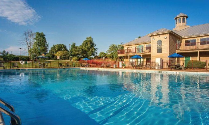 De Soto Hotel | 80 m² Hotel ∙ 2 bedrooms ∙ 127 guests