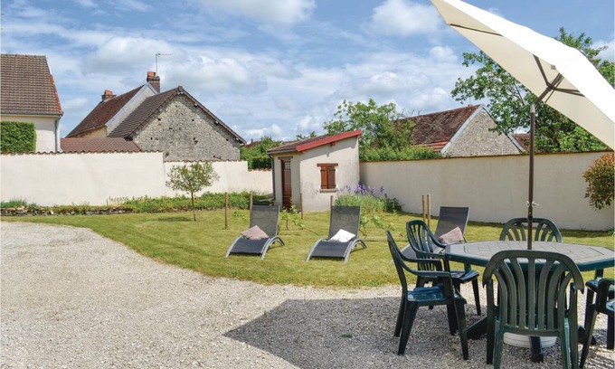 Landreville House | 80 m² House ∙ 2 bedrooms ∙ 5 guests