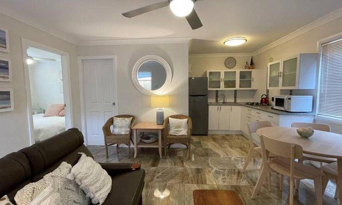 Patonga House | 80 m² House ∙ 2 bedrooms ∙ 4 guests