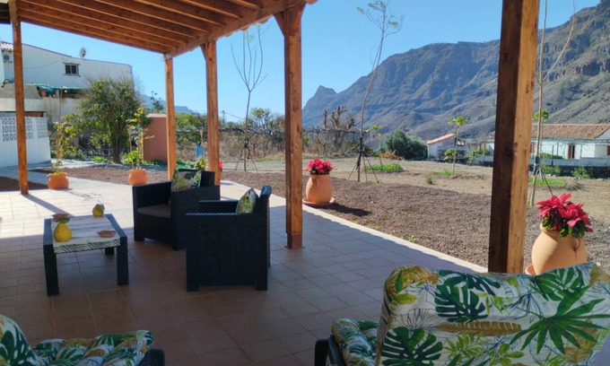 Fataga House | 80 m² House ∙ 2 bedrooms ∙ 5 guests