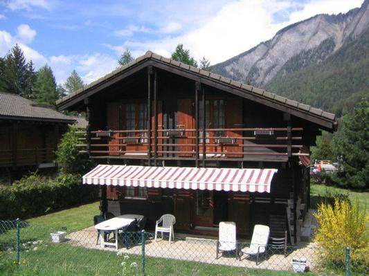 Saleinaz House | 80 m² House ∙ 3 bedrooms ∙ 5 guests