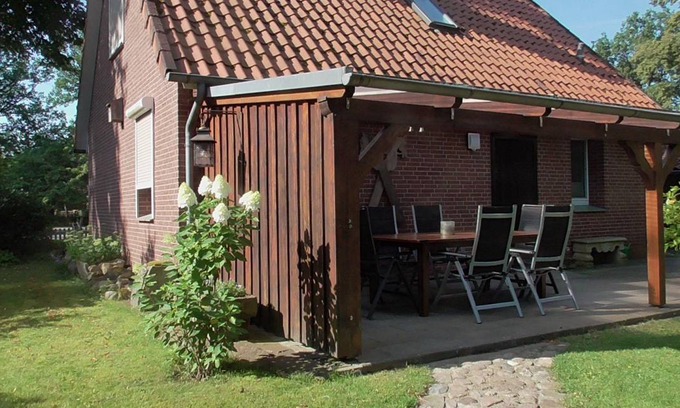 Bockhorn House | 80 m² House ∙ 3 bedrooms ∙ 6 guests
