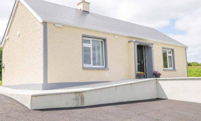 Cloone House | 80 m² House ∙ 4 bedrooms ∙ 7 guests