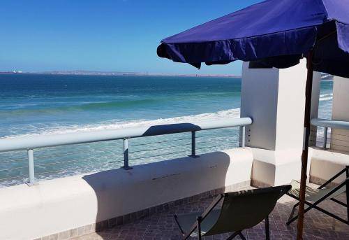 Paradise Beach House | 80 m² House ∙ 1 bedroom ∙ 2 guests