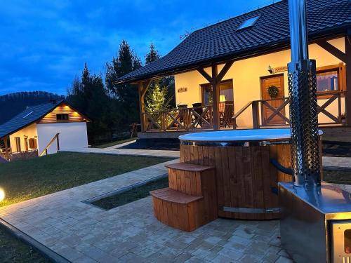 Bukowiec Cabin | 80 m² Lodge ∙ 2 bedrooms ∙ 8 guests