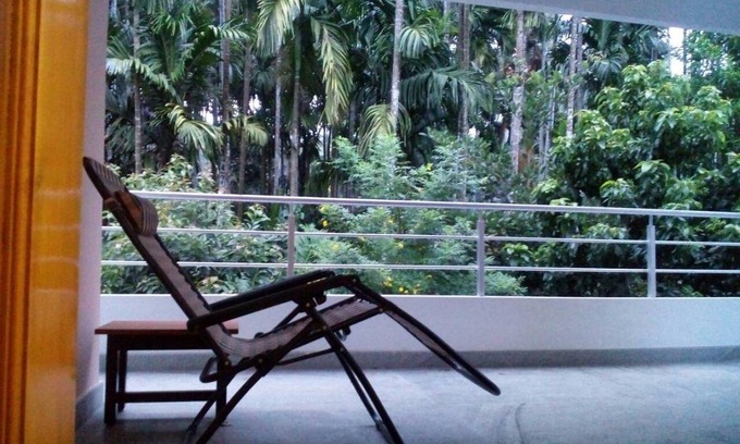 Mangalore House | 800 m² Farmhouse ∙ 4 guests