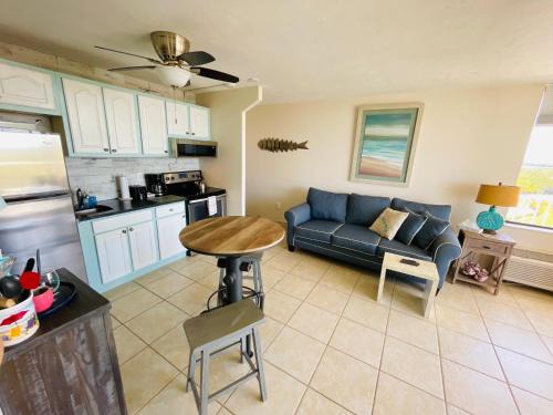 Fort Myers Beach Apartment | #808 Gulf View at Lovers Key Beach Club