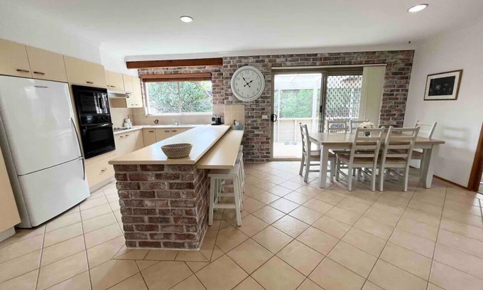 Surf Beach House | 80m from the beachn