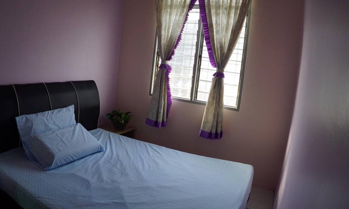 Simpang House | 81 m² House ∙ 3 bedrooms ∙ 9 guests