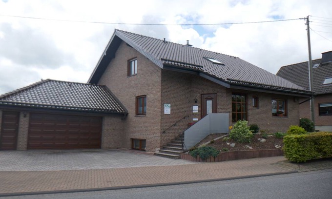 Vossenack Apartment | 82 m² Apartment ∙ 1 bedroom ∙ 4 guests