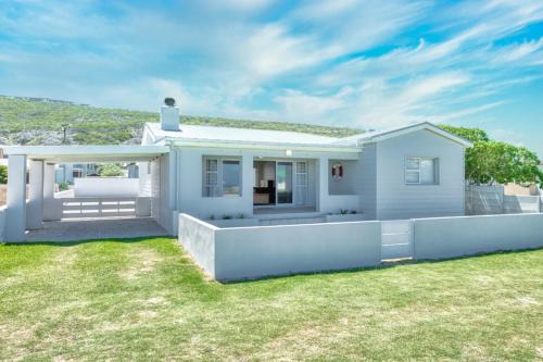 L'Agulhas House | 82 on Main