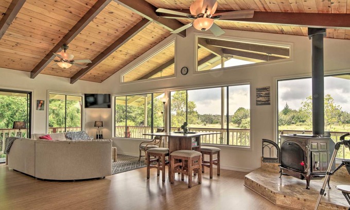 Volcano House | 83 m² House ∙ 2 bedrooms ∙ 4 guests