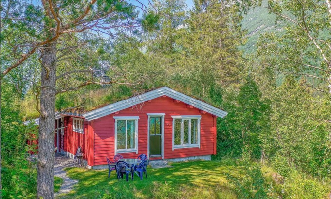 Olden House | 83 m² House ∙ 3 bedrooms ∙ 6 guests