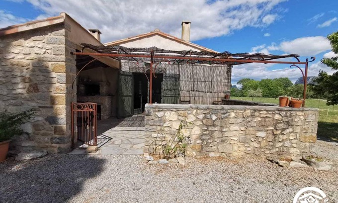 Mas-de-Londres House | 84 m² Gîte ∙ 2 bedrooms ∙ 4 guests