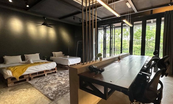 Taman Desa Tebrau House | 84 m² House ∙ 2 bedrooms ∙ 12 guests