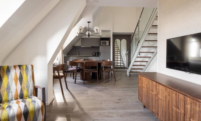 District 6 Apartment | 84 m² Serviced apartment ∙ 3 bedrooms ∙ 127 guests