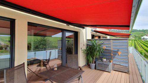 Bischoffingen Apartment | 85 m² Apartment ∙ 2 bedrooms ∙ 5 guests